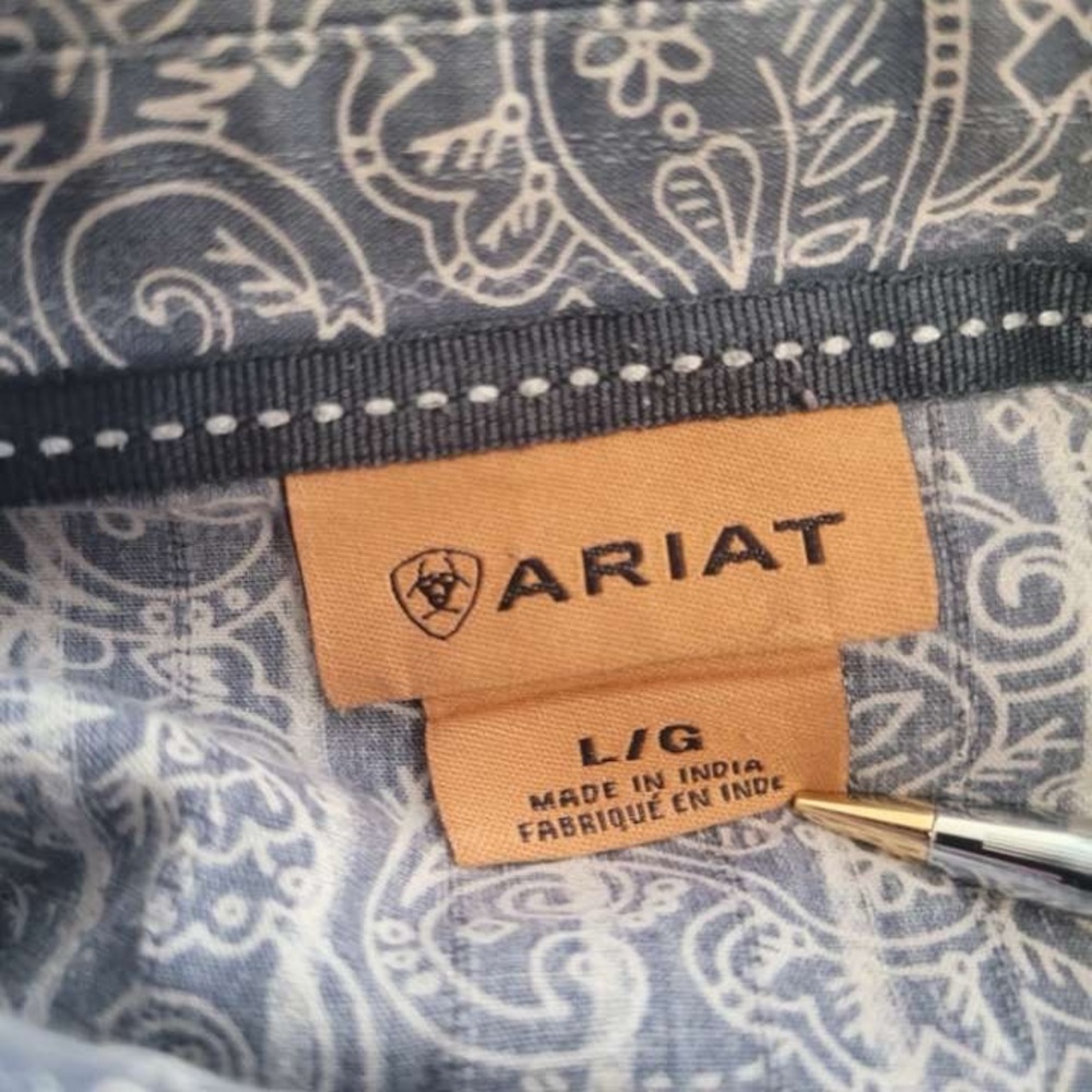 Women’s Ariat Western Paisley Blue Pearl Snap Rodeo Cowgirl Shirt Size L - Picture 4 of 4